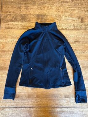 GAP Women's Black Full-Zip Gapfit active Jacket size medium. Thumb hole sleeves